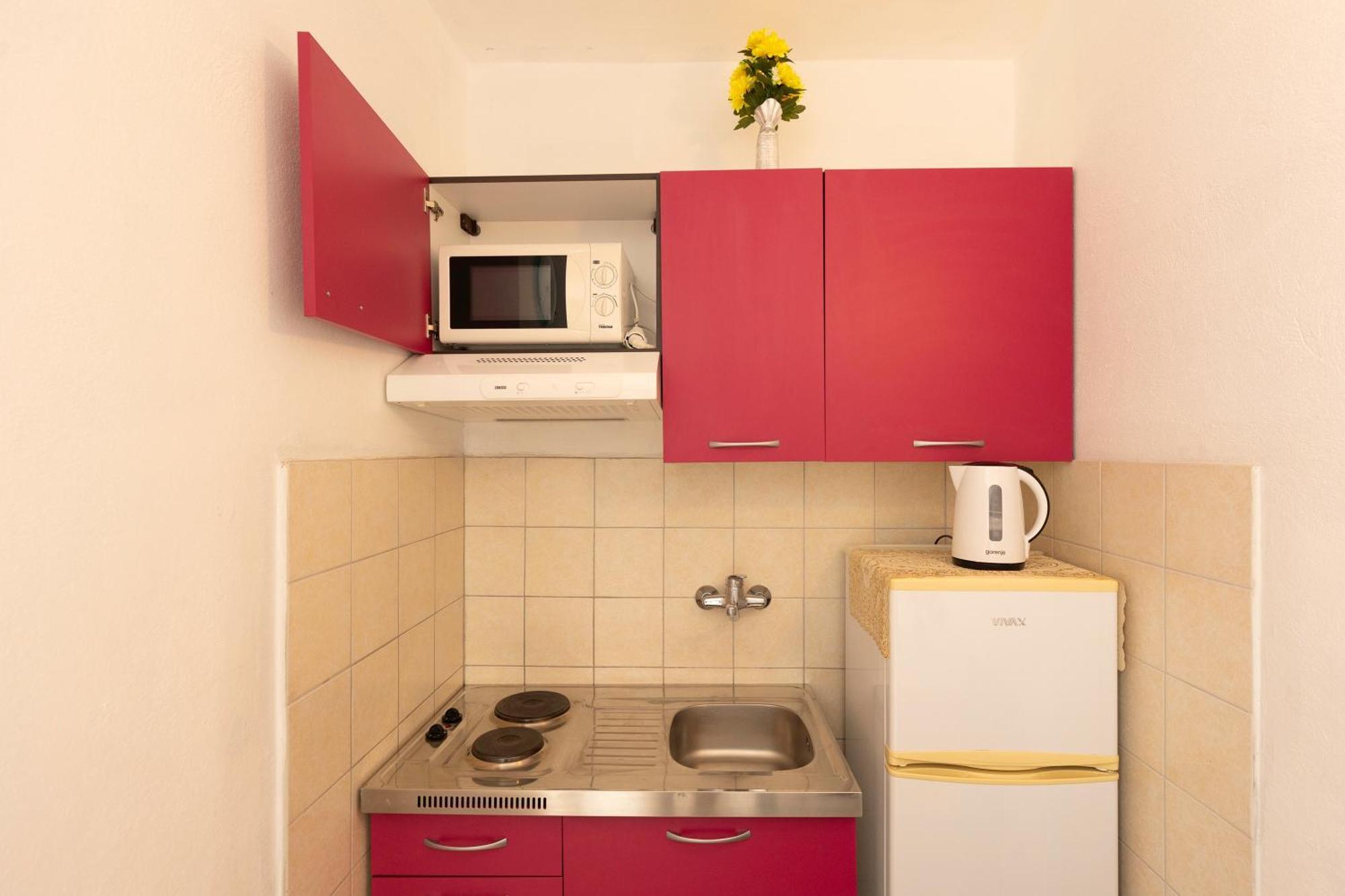 Apartments By The Sea Zuronja, Peljesac - 10137 Brijesta 외부 사진